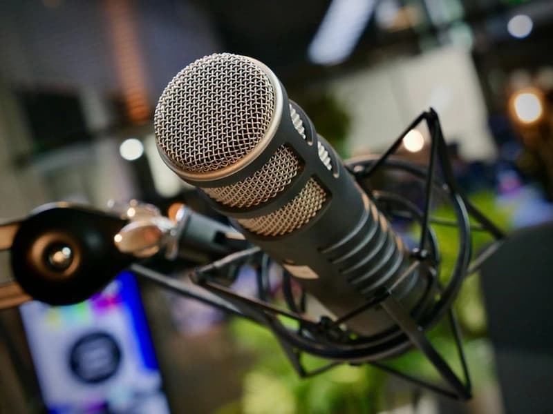 Как использовать Frase для подкастов, показывать заметки, SEO в 2026 году